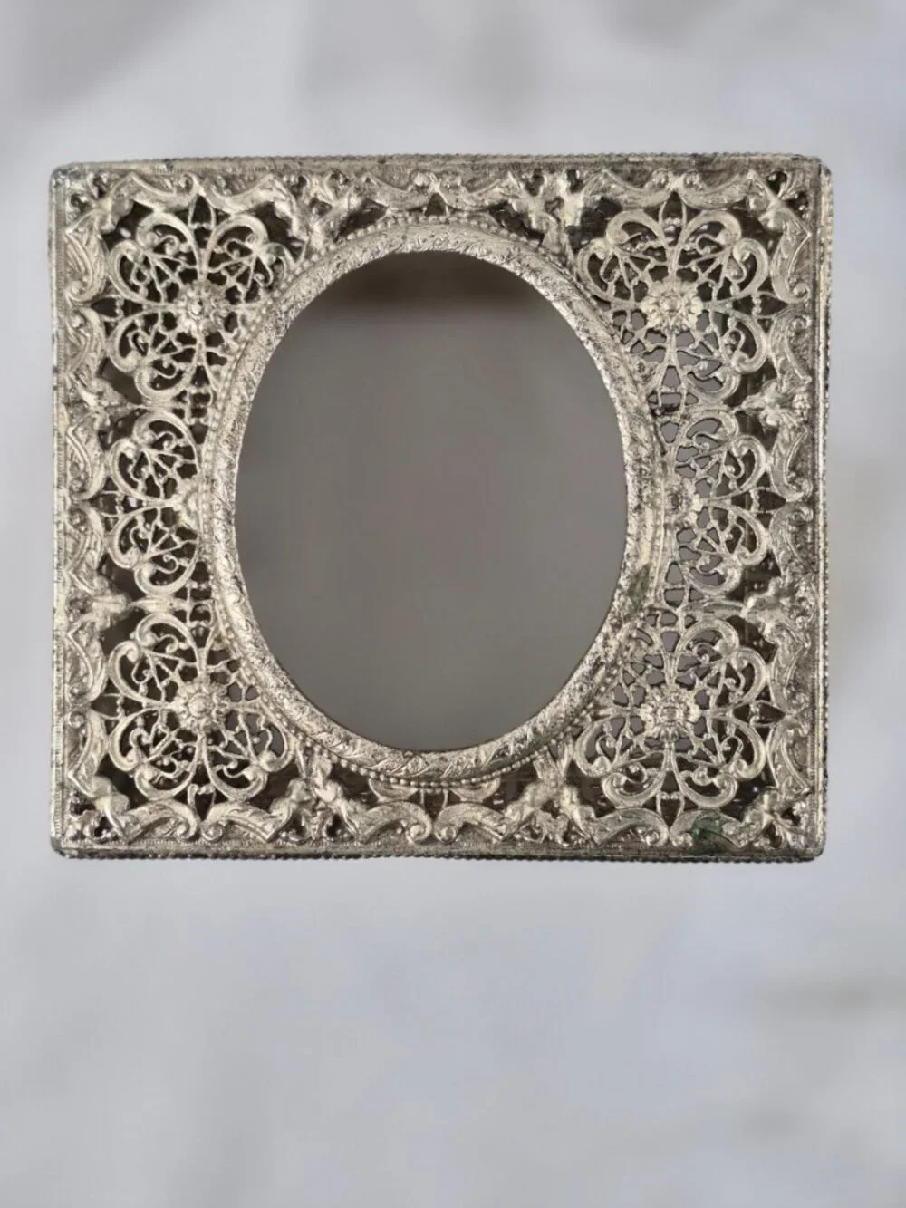 Vintage Hollywood Regency Filigree Vanity Ornate Square Tissue Box Cover